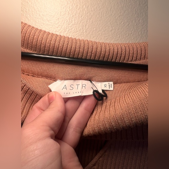 [ASTR the Label] Cutout Off the Shoulder Long Sleeve Midi Sweater Dress - Picture 6 of 9